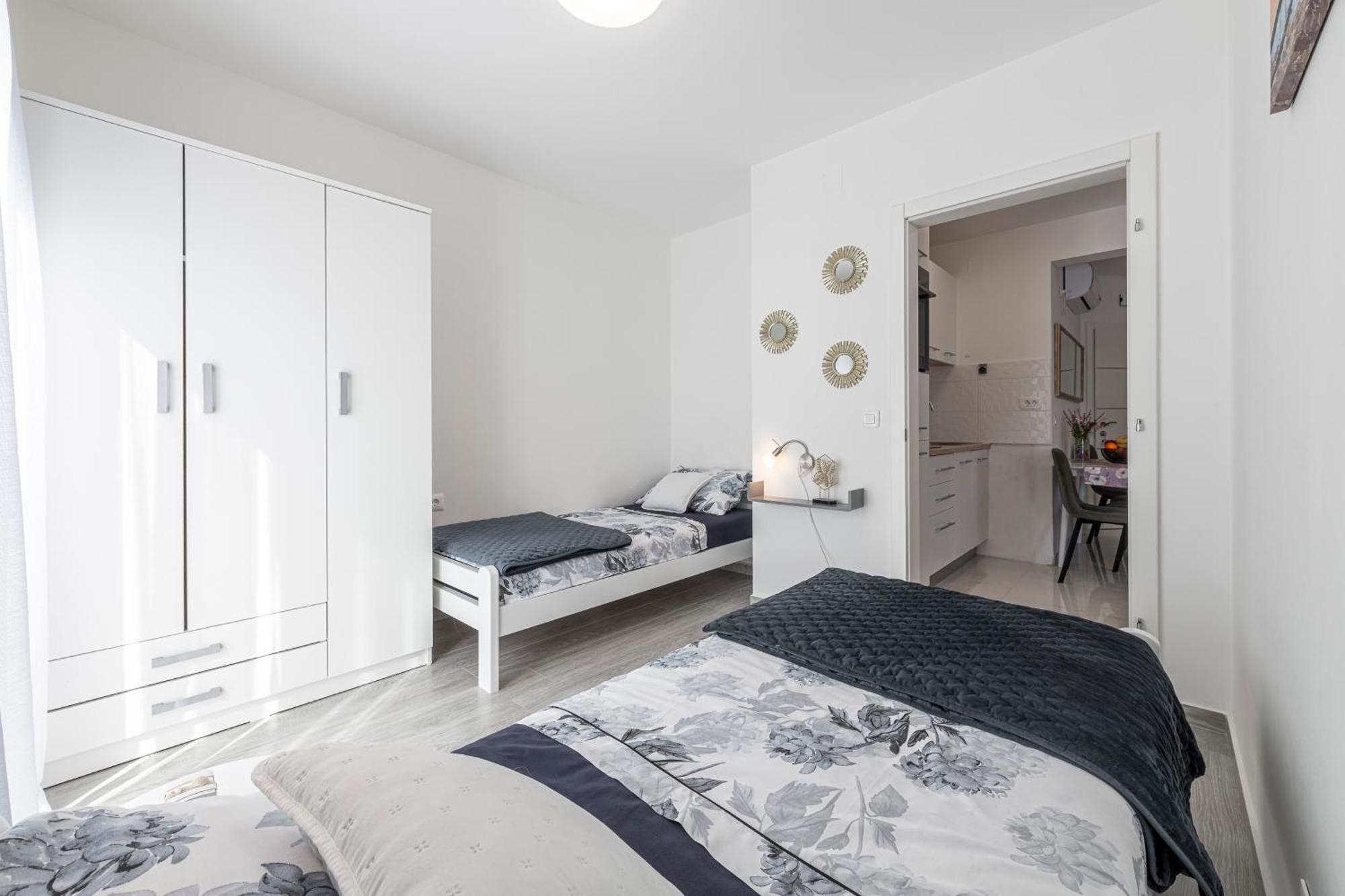 Apartments Kiki ムリニ エクステリア 写真